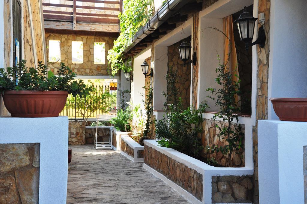 LMP Residence Il Castello מראה חיצוני תמונה